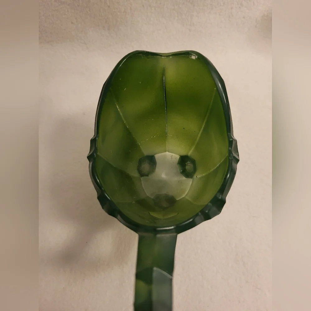 unbranded vintage green